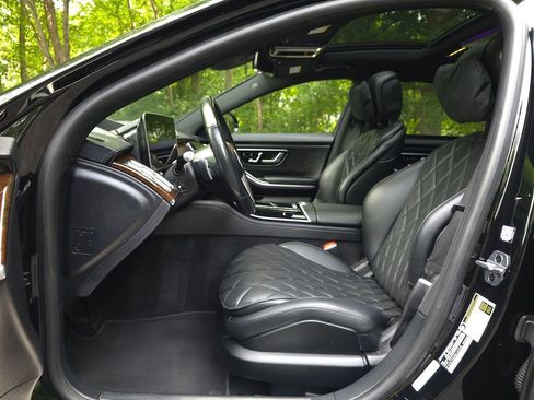 Used 2022 Mercedes-Benz S 580 4MATIC Sedan image 12