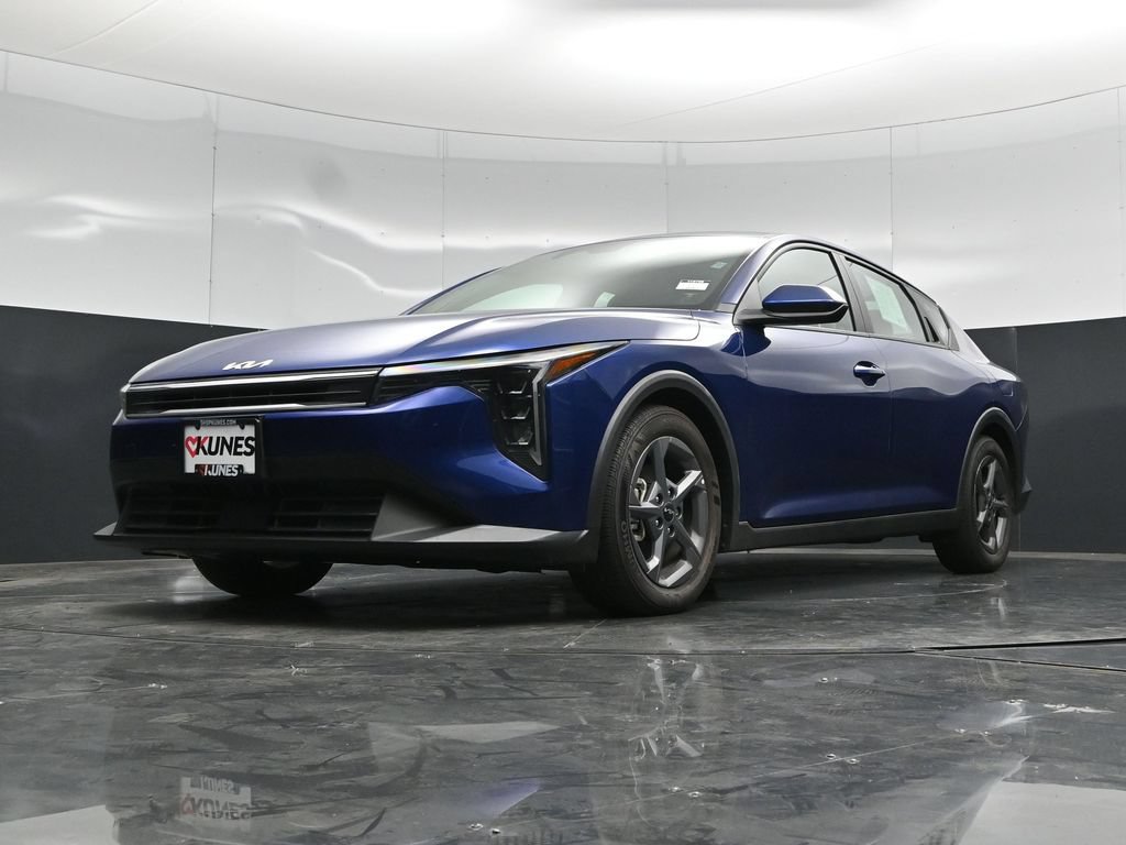 Used 2025 Kia K4 FWD image 52