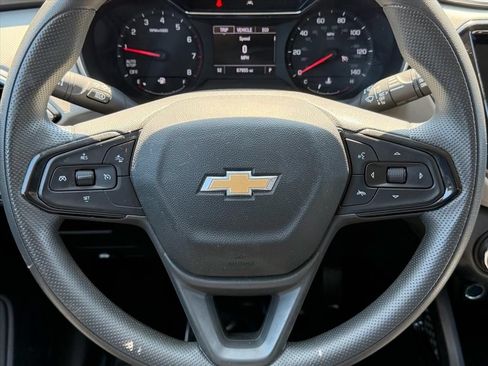 Used 2021 Chevrolet TrailBlazer LT w/ Convenience Package FWD image 19