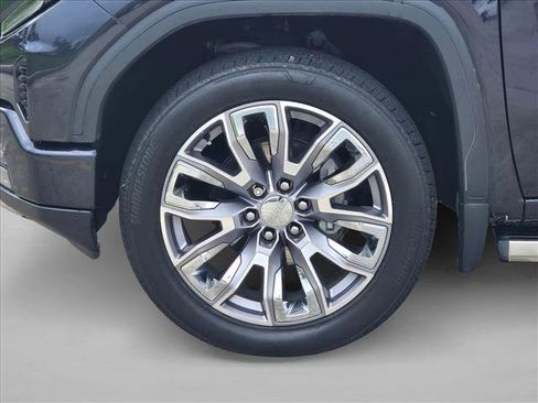 Used 2022 GMC Sierra 1500 Denali w/ Denali Reserve Package image 19