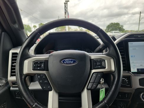 Used 2022 Ford F250 Lariat w/ Black Appearance Package AWD/4WD image 22