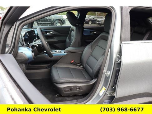 New 2026 Chevrolet Equinox EV LT image 21