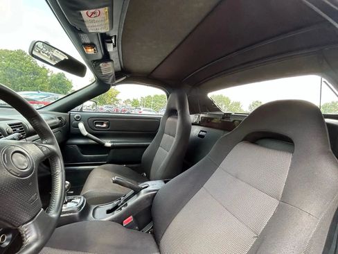 Used 2003 Toyota MR2 image 22