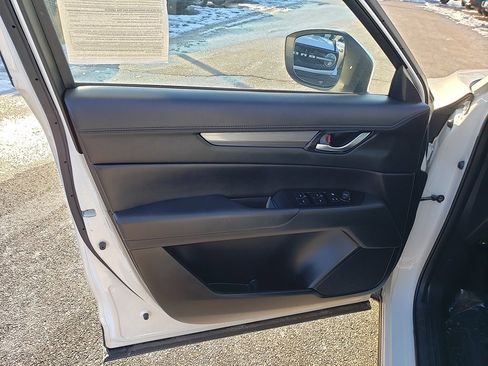 Used 2020 MAZDA CX-5 Touring image 10