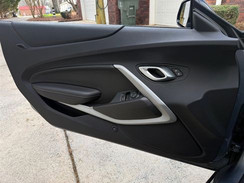 Used 2022 Chevrolet Camaro SS image 43