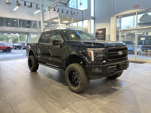 Used 2026 Ford F150 Lariat AWD/4WD image 2