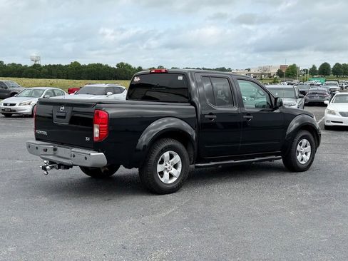 Used 2013 Nissan Frontier SV w/ SV Value Truck Pkg RWD image 5
