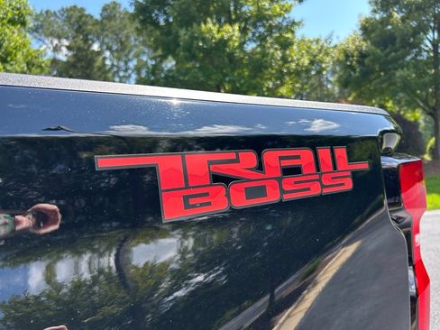 Used 2025 Chevrolet Silverado 2500 LTZ w/ Trail Boss Package AWD/4WD image 34