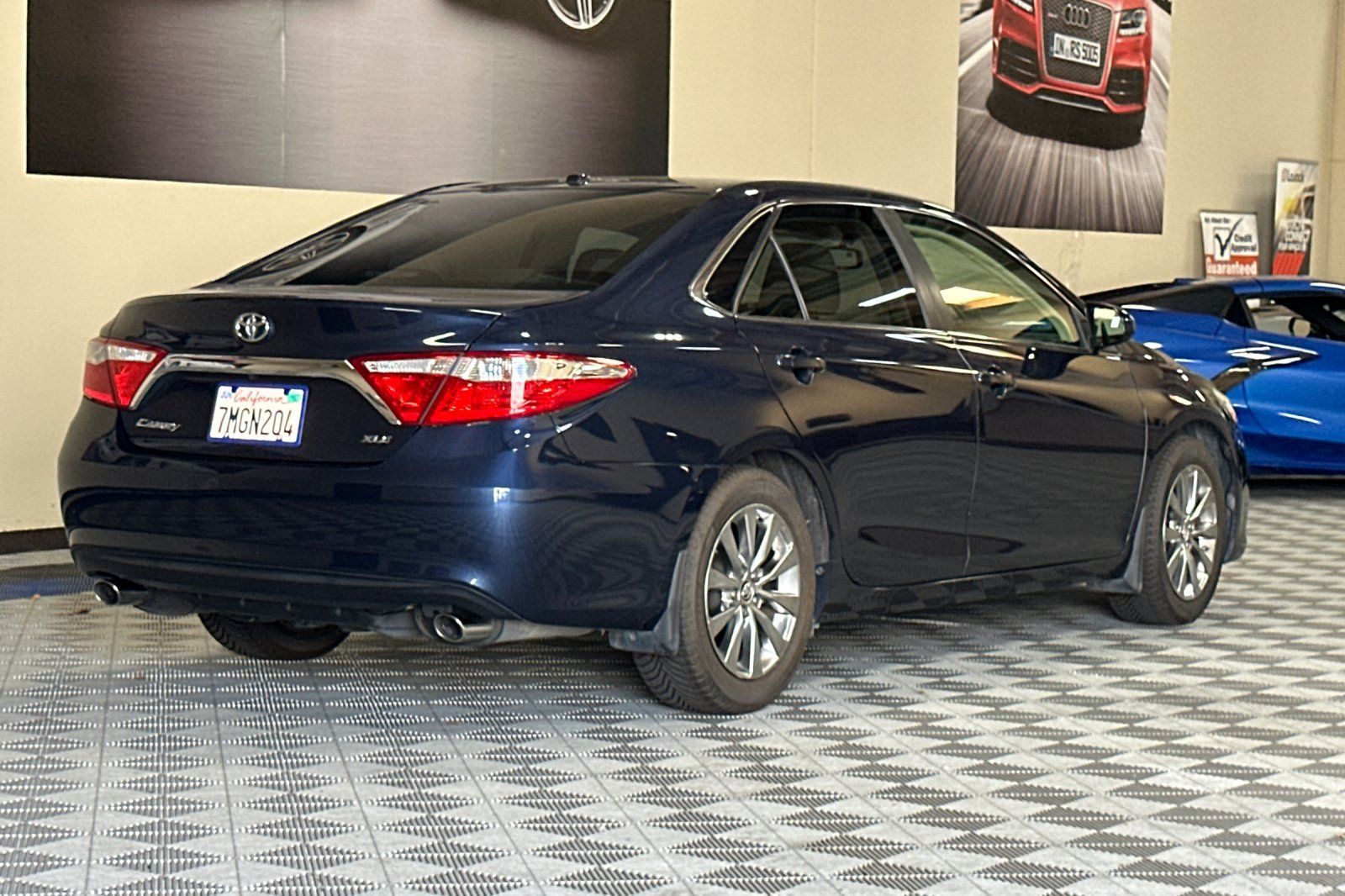 Used 2015 Toyota Camry XLE FWD image 4