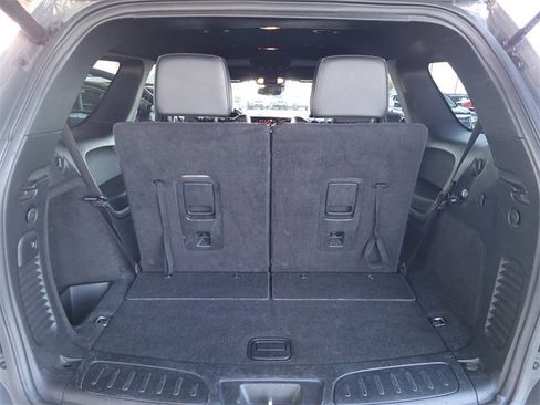 Certified 2023 Dodge Durango GT image 19