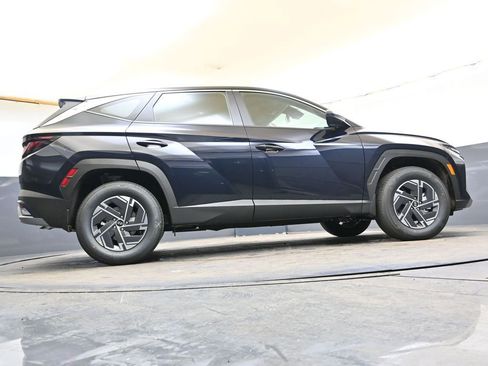 New 2026 Hyundai Tucson Blue SE image 34