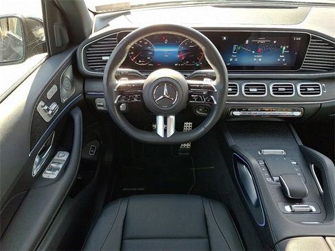 Certified 2025 Mercedes-Benz GLS 450 4MATIC image 13