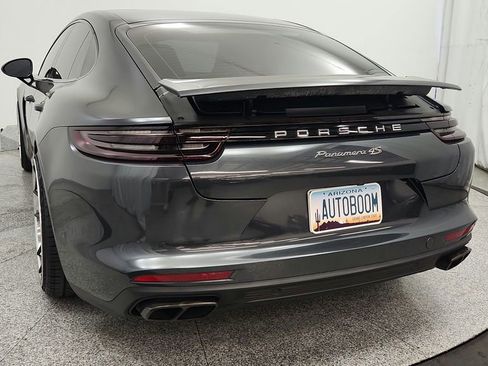 Used 2018 Porsche Panamera 4 AWD/4WD image 20