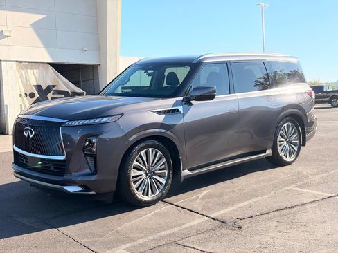 Used 2026 INFINITI QX80 Luxe w/ Cargo Package AWD/4WD image 2