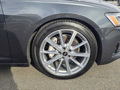 Certified 2025 Audi A6 Premium Plus w/ Premium Plus Package image 9