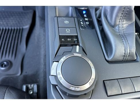 New 2026 Toyota Tacoma SR image 32