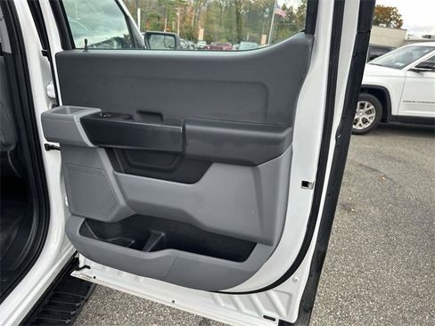 Used 2021 Ford F150 XL w/ Trailer Tow Package image 23