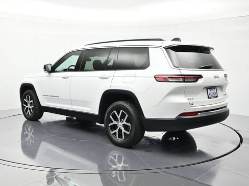Used 2024 Jeep Grand Cherokee L Limited w/ Luxury Tech Group II AWD/4WD image 7