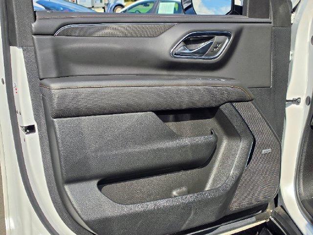 Used 2024 GMC Yukon AT4 AWD/4WD image 19