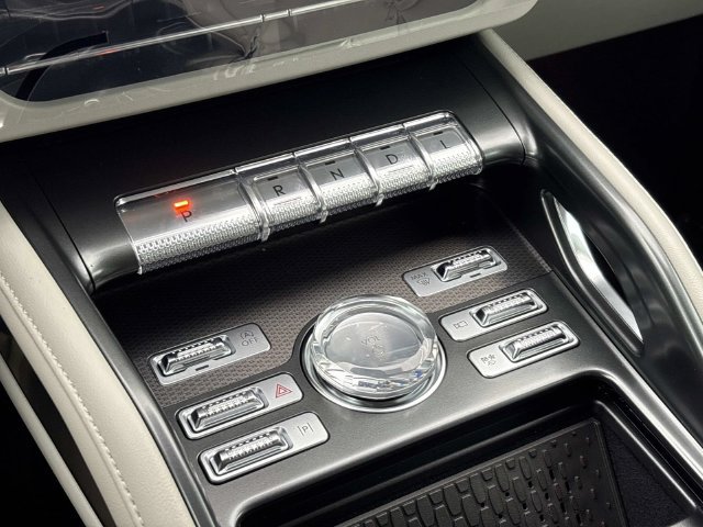 New 2026 Lincoln Nautilus Premier w/ Jet Appearance Package AWD/4WD image 29