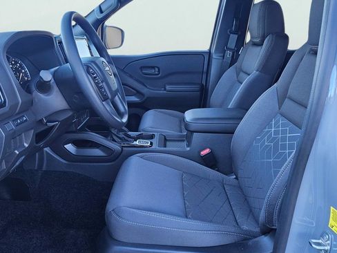 New 2026 Nissan Frontier 2WD Crew Cab image 10