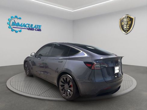 Used 2023 Tesla Model Y Performance image 3