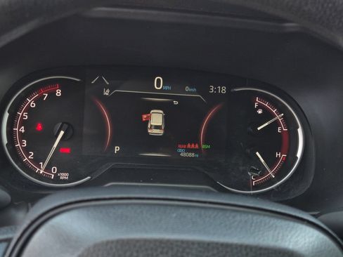 Used 2025 Toyota RAV4 XLE FWD image 26