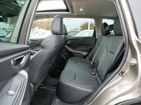 Used 2023 Subaru Forester Limited AWD/4WD image 16