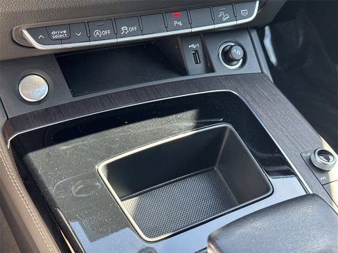 Used 2022 Audi Q5 2.0T Premium Plus w/ Premium Plus Package image 26