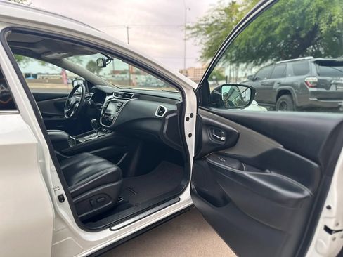 Used 2017 Nissan Murano Platinum w/ Platinum Technology Package AWD/4WD image 25