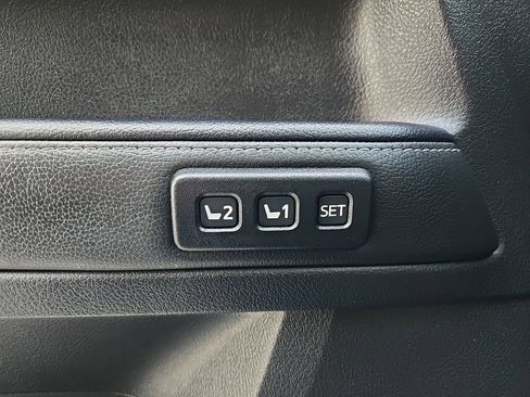 Used 2024 Toyota 4Runner Limited image 25