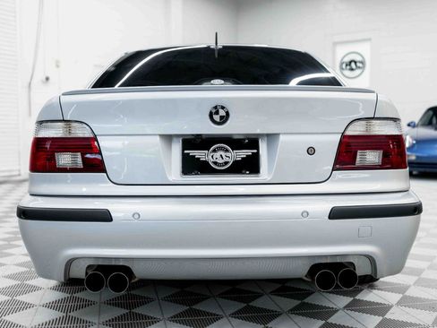 Used 2002 BMW M5 RWD image 11