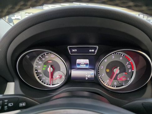 Used 2017 Mercedes-Benz GLA 250 w/ Premium Package image 31