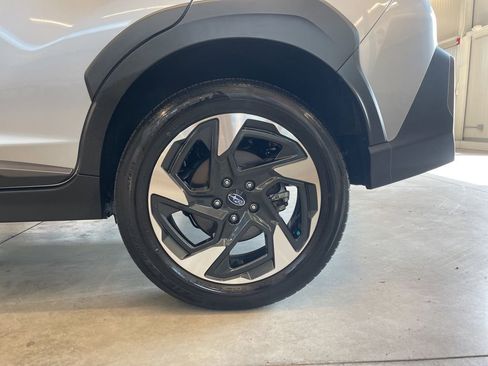 Used 2024 Subaru Crosstrek 2.5i Limited AWD/4WD image 28