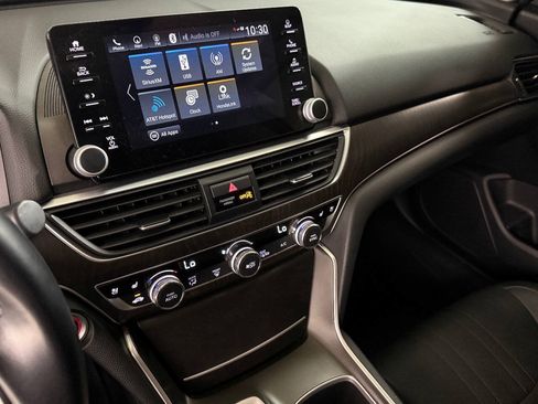 Used 2021 Honda Accord Touring image 44