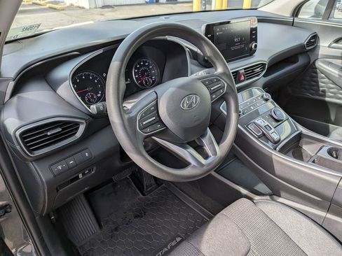 Used 2023 Hyundai Santa Fe SE image 13