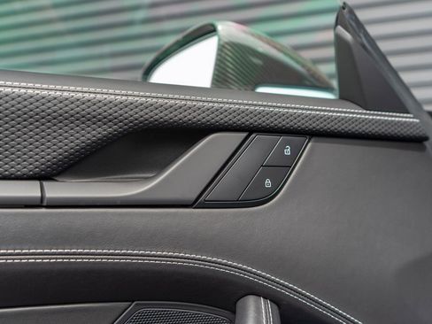 Used 2022 Porsche 911 GT3 image 32