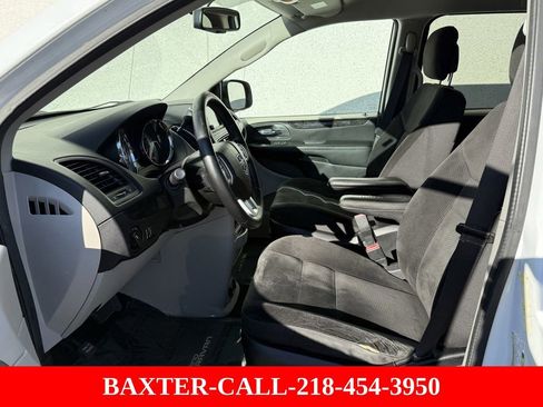 Used 2017 Dodge Grand Caravan SE w/ Power Window Group image 13