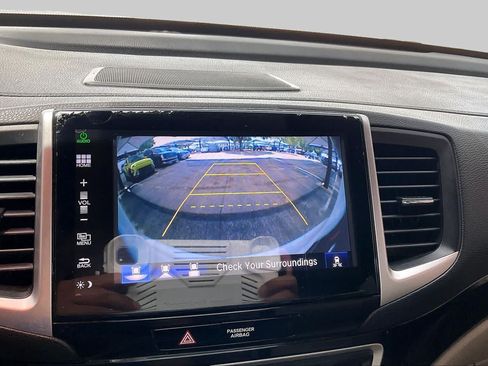 Used 2016 Honda Pilot Elite image 29