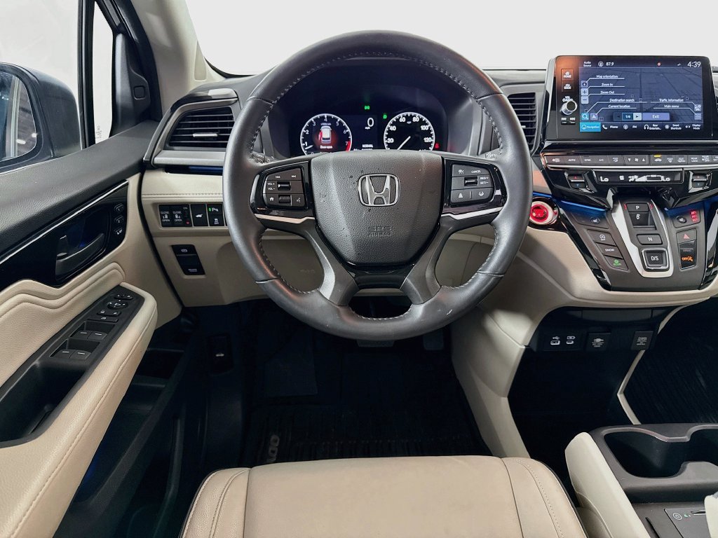 Used 2025 Honda Odyssey Touring image 24