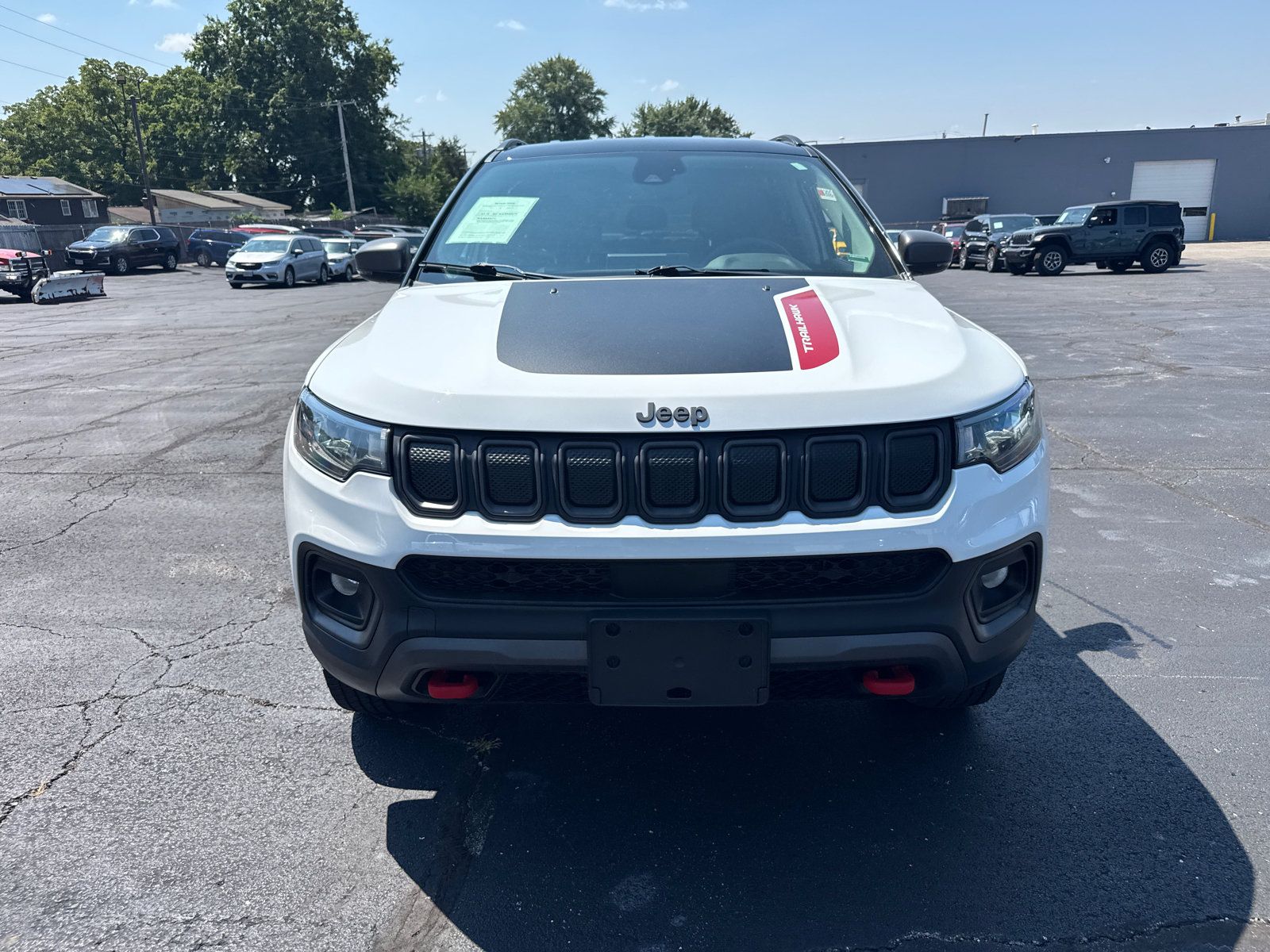 Used 2022 Jeep Compass Trailhawk AWD/4WD image 2