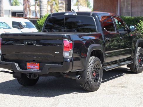 Used 2019 Toyota Tacoma TRD Pro AWD/4WD image 9