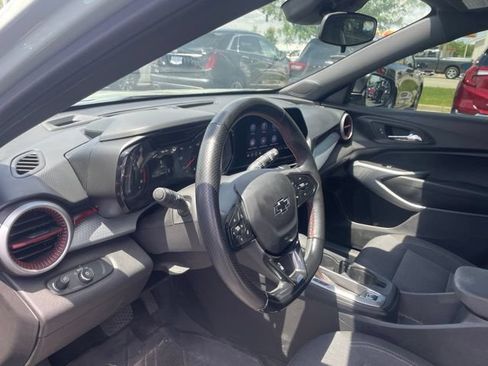 Used 2024 Chevrolet Trax RS w/ Driver Confidence Package FWD image 7