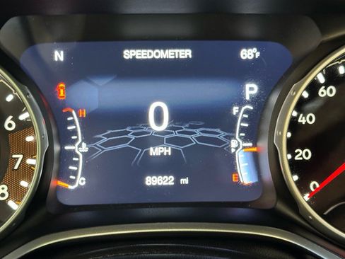 Used 2020 Jeep Compass Latitude w/ Popular Equipment Group AWD/4WD image 15