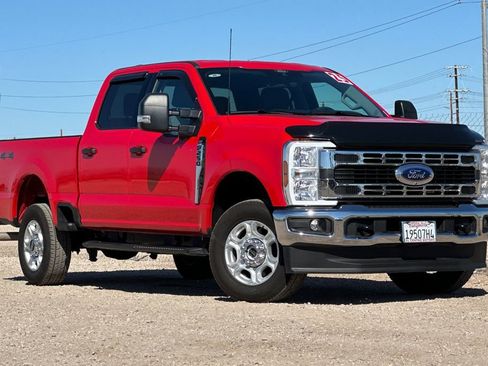 Used 2025 Ford F250 XLT w/ 360-Degree Camera Package image 2
