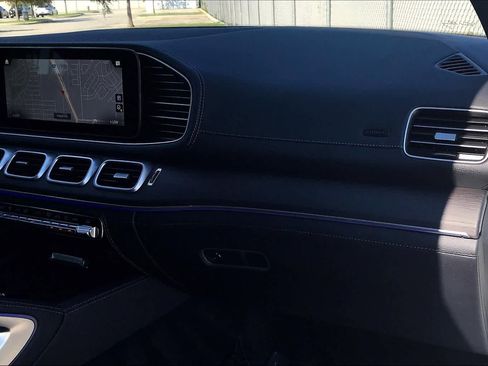 Certified 2021 Mercedes-Benz GLS 580 4MATIC image 16