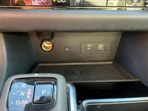 Used 2023 Nissan Pathfinder Platinum w/ Lighting Package (N93) FWD image 30
