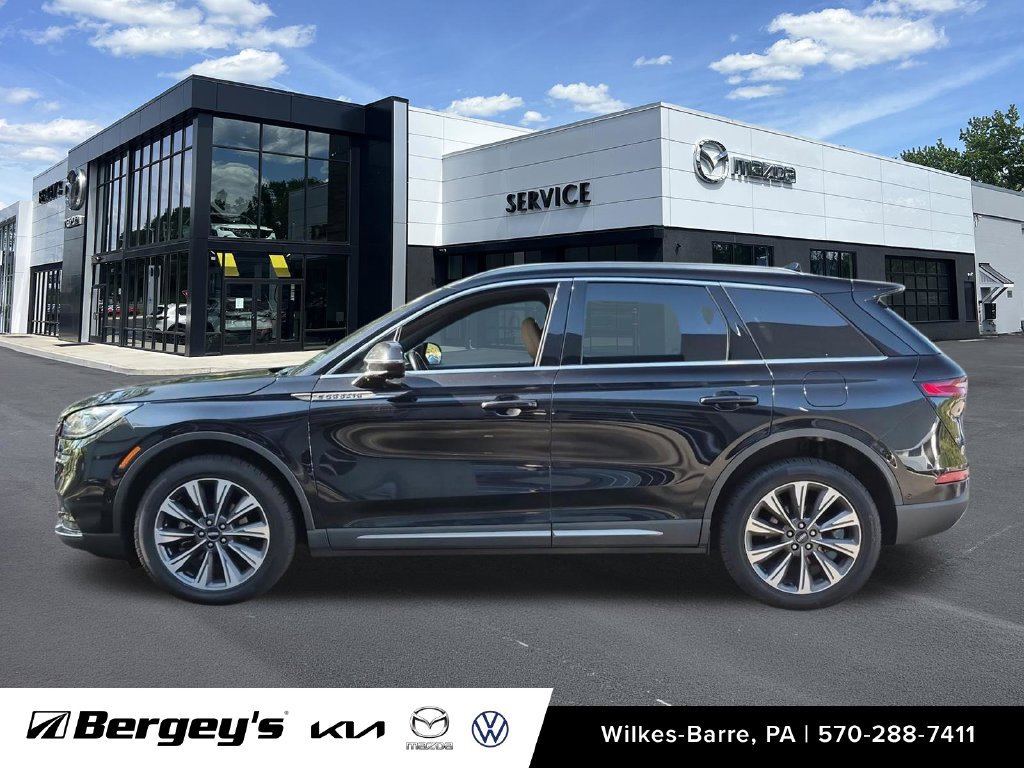 Used 2021 Lincoln Corsair Reserve w/ Equipment Group 201A AWD/4WD image 17