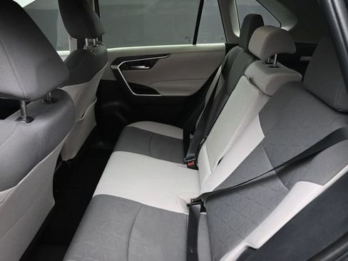 Used 2024 Toyota RAV4 XLE w/ Convenience Package FWD image 17
