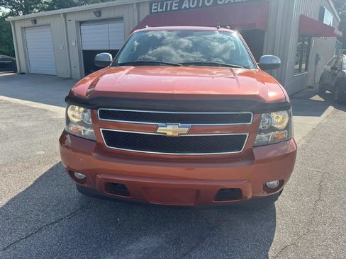 Used 2007 Chevrolet Avalanche LTZ w/ LTZ Preferred Equipment Group RWD image 4
